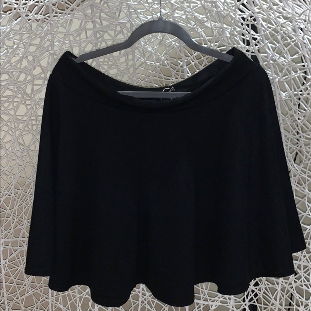 NWOT Black Skater Skirt